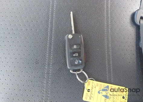 2015 Volkswagen Passat 1.8T Limited Edition from USA, damaged, VIN 1VWAT7A3XFC074026